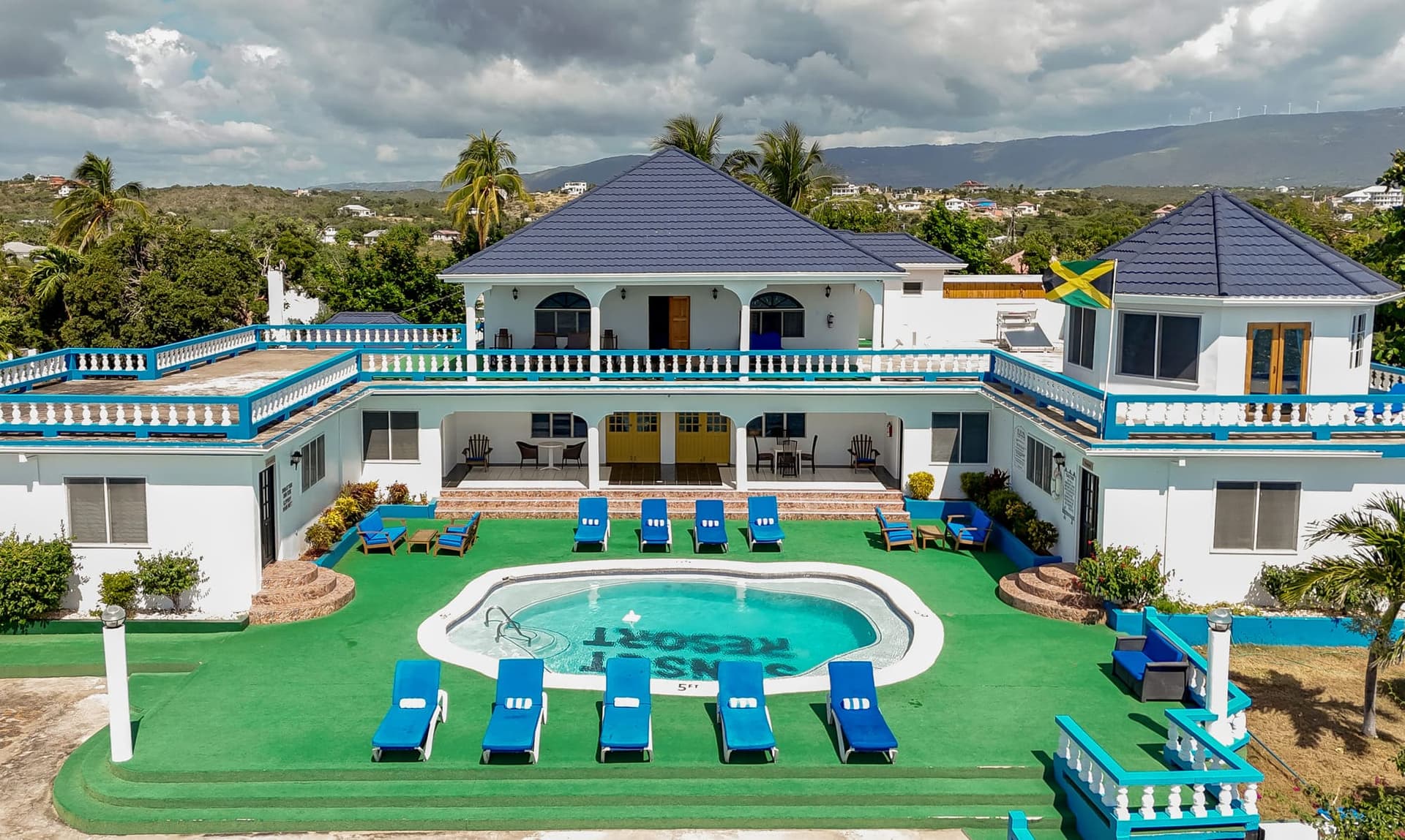 Sunset Resort